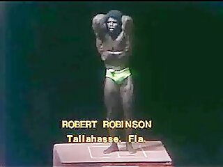 The Premier Physique of the 70s (1975 America posing + slideshow)